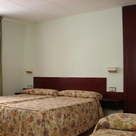 Del Ripolles Guest house