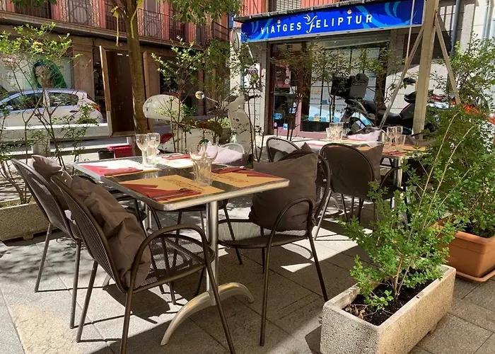 Del Ripolles Guest house
