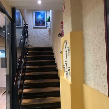 بيت ضيافة Del Ripolles